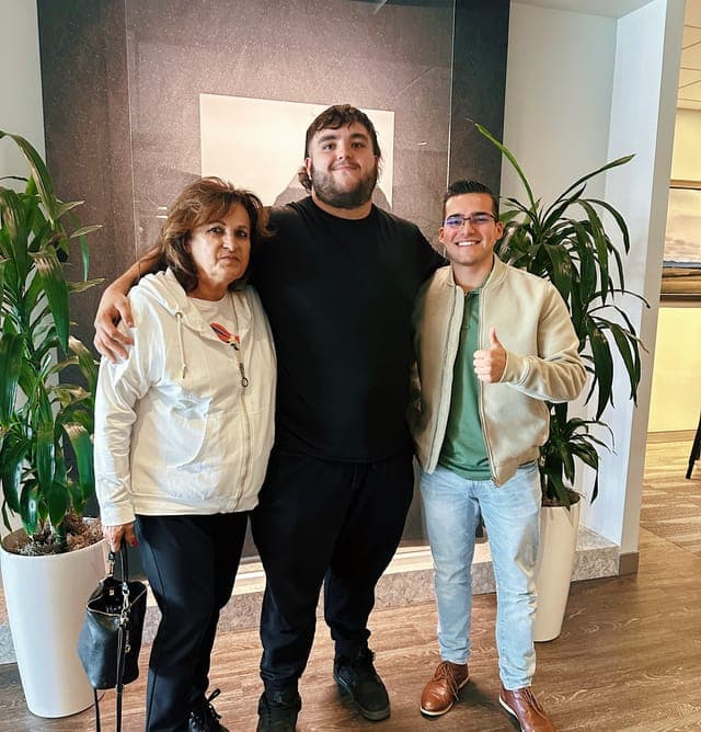 Samuel Hoppe, compró casa en Centennial, CO